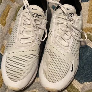 Nike Air 270 shoes